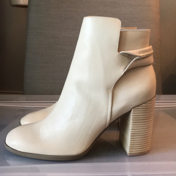 Mercedes Castillo leather ankle boot - never worn - Picture 3 of 7